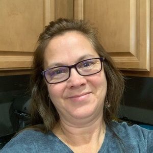 Meet your Posher, Deborah